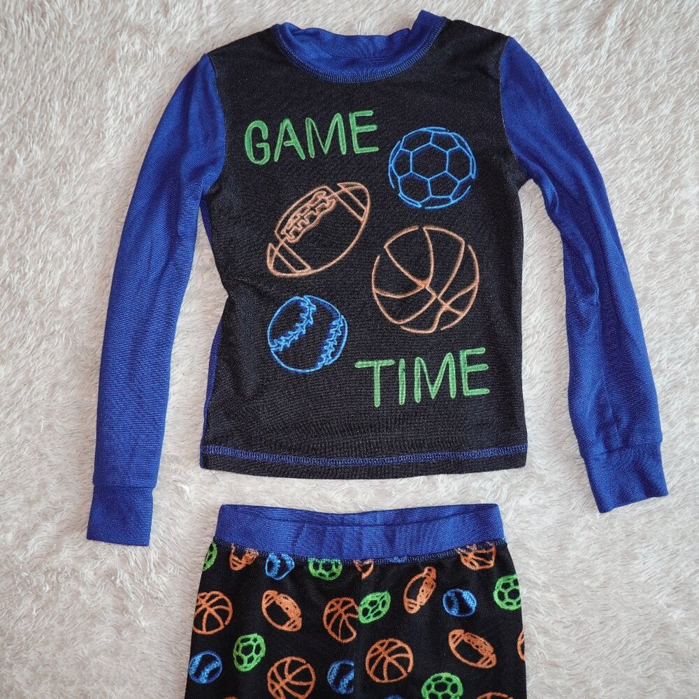 Boys Size 6 Cuddl Duds Sports Pajama Set, Game Time, Super Soft, Snug-Fitting